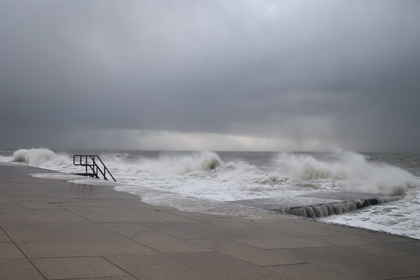 Sturmflut an der Promenade